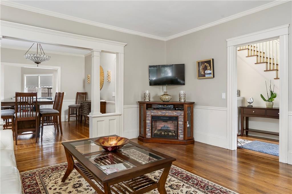 115 Norfolk St - Photo 1