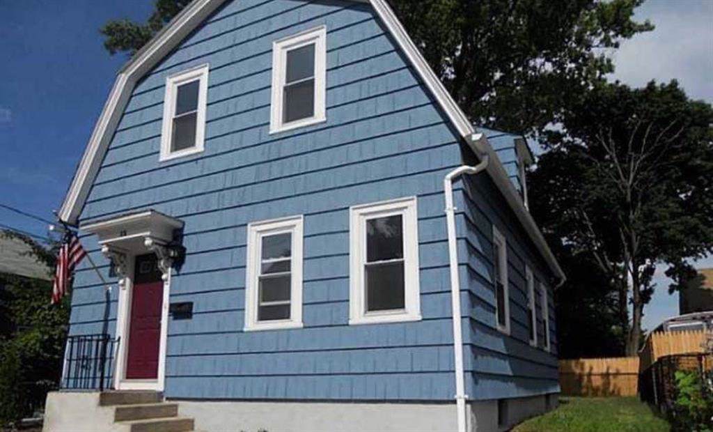 28 Dennis Av - Photo 1