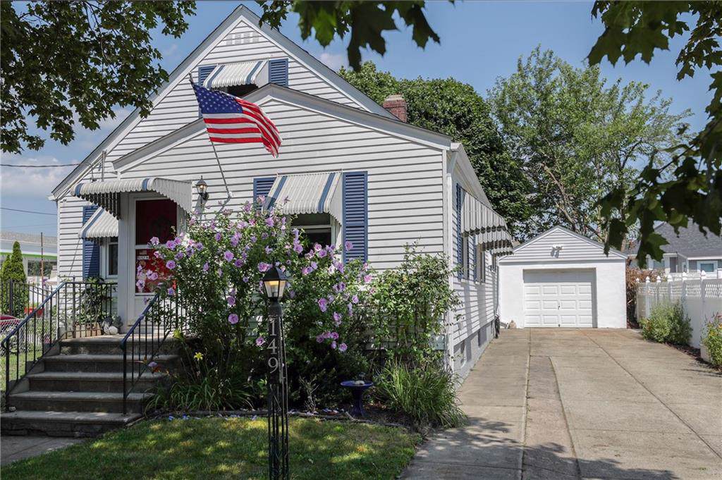 149 Vincent Av - Photo 1