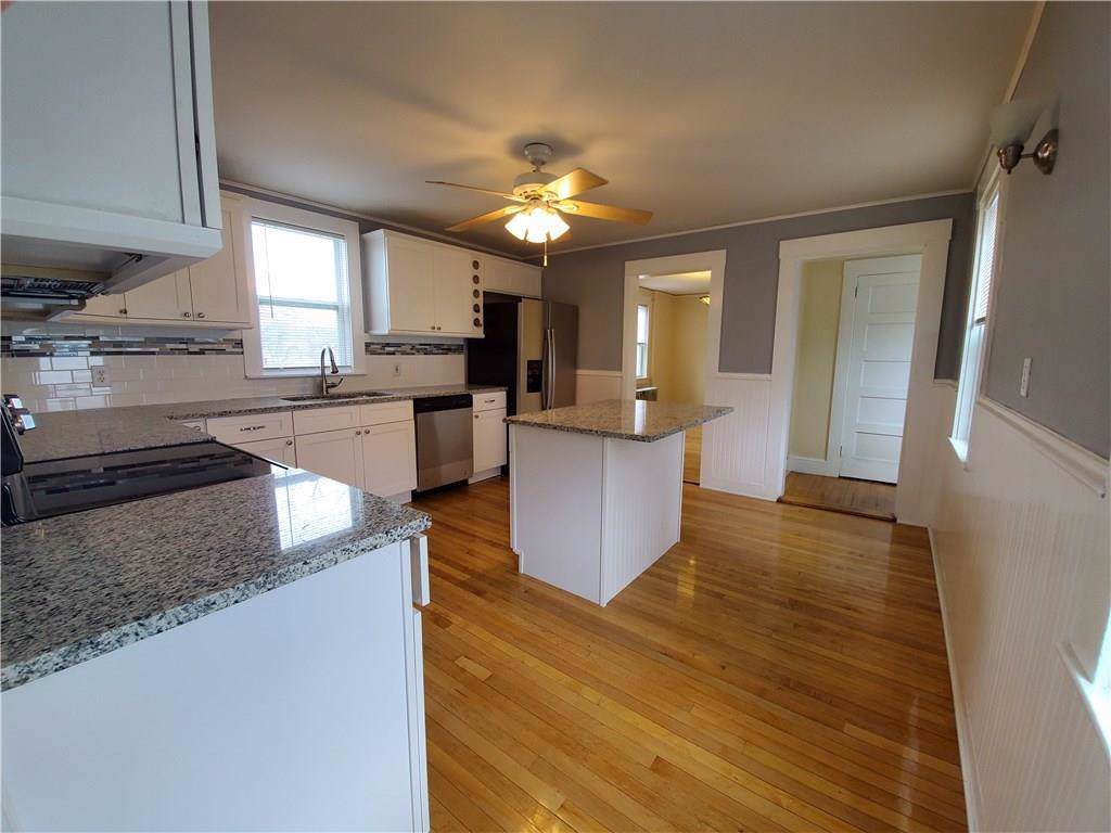 17 Main St - Photo 1