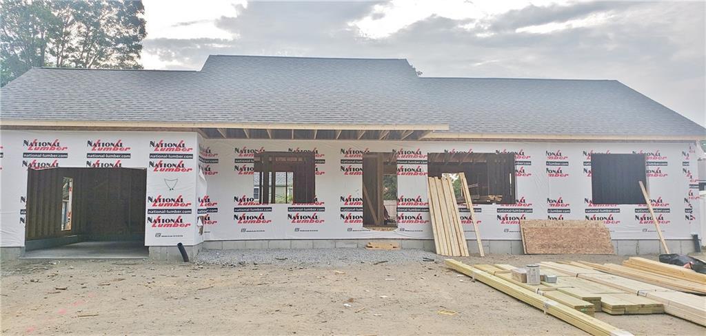 61 Cadora Av - Photo 1