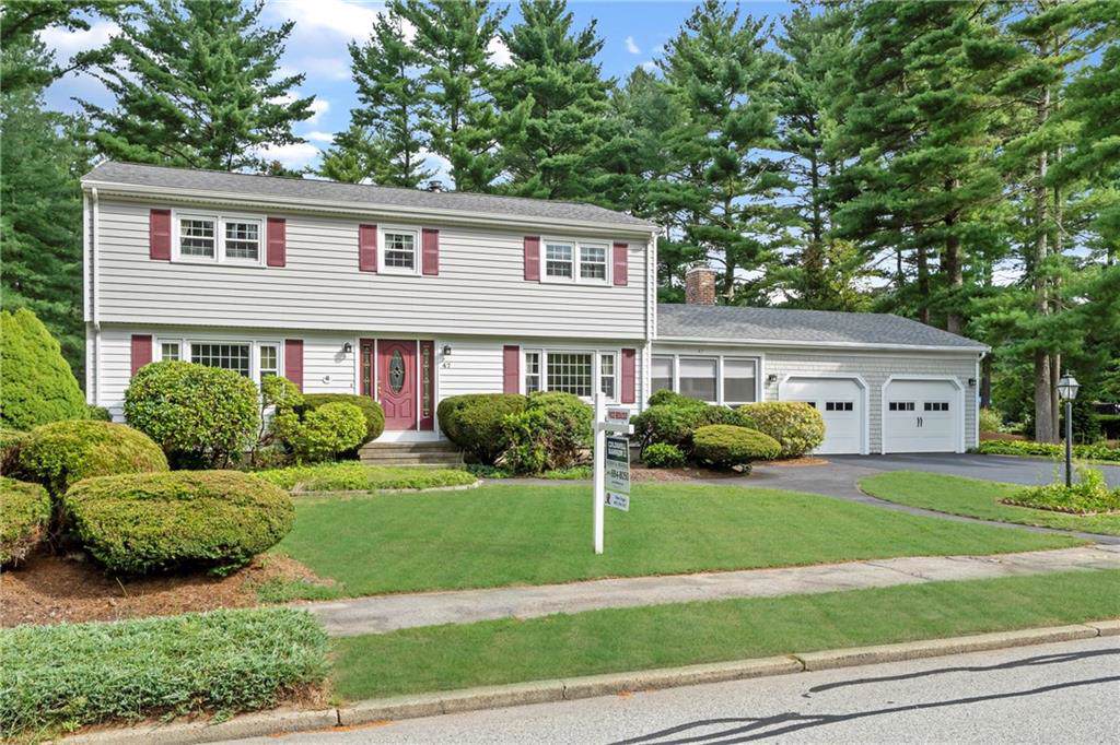 47 Wisteria Dr - Photo 1