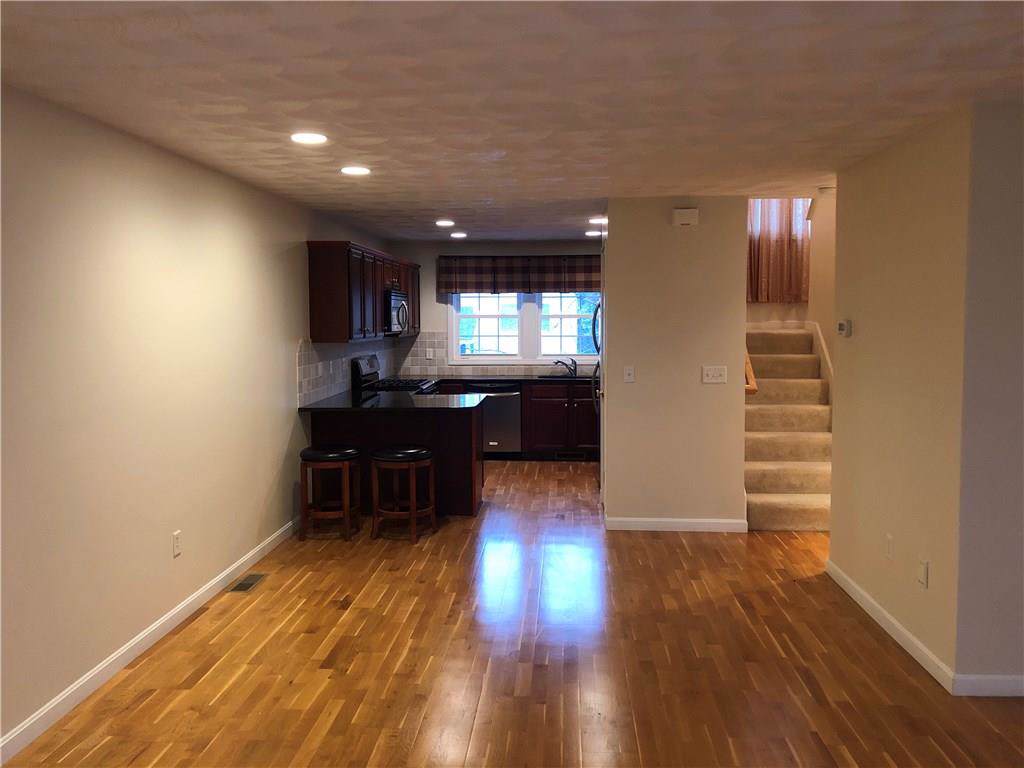 881 Greenwich Avenue - Photo 1