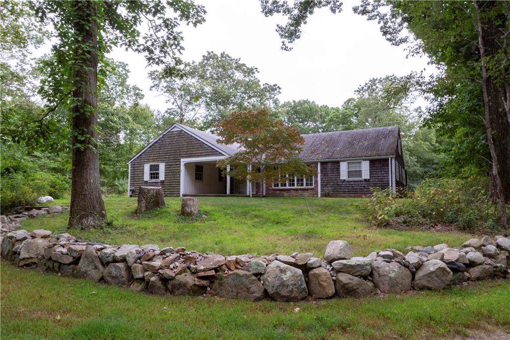 1008 South Road - Photo 1