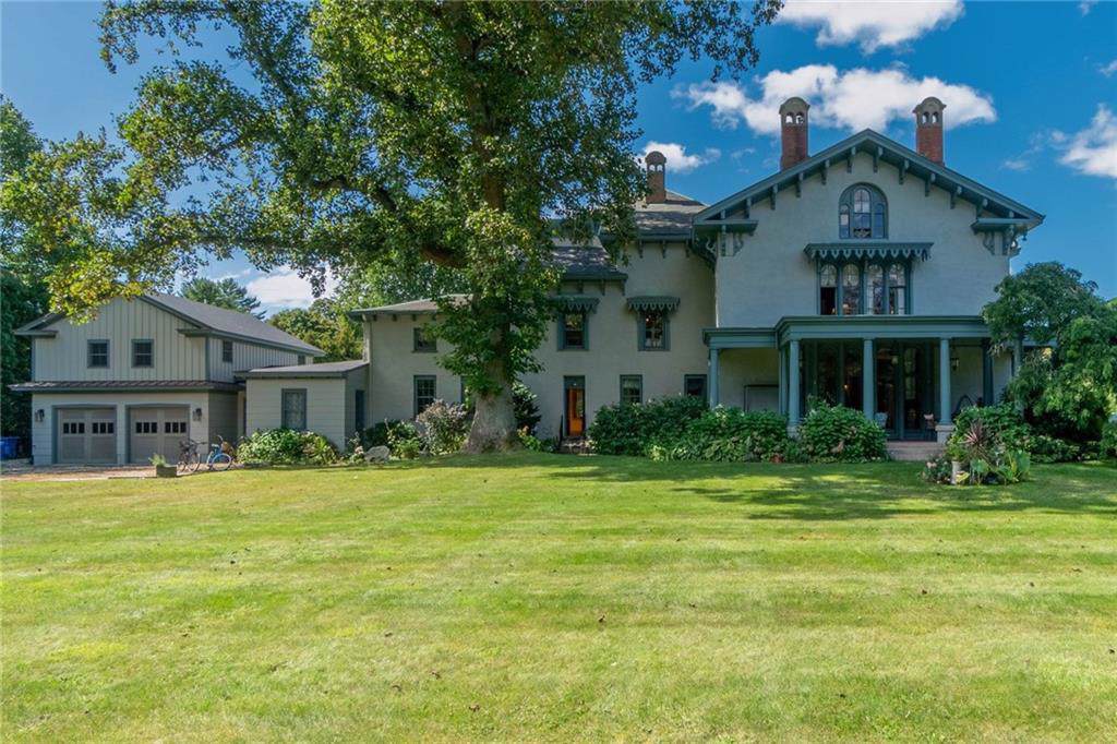 443 Bellevue Avenue - Photo 1