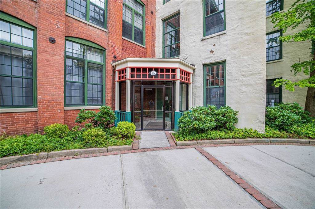 15 Higgins Apt 312 Street - Photo 1