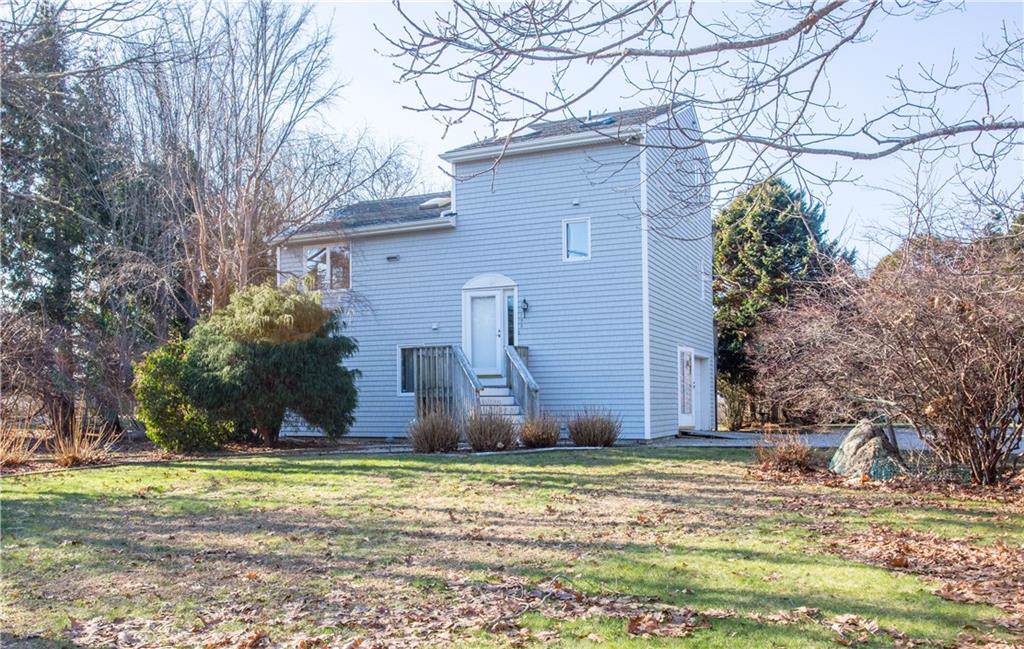 130 Rosebriar Avenue - Photo 1
