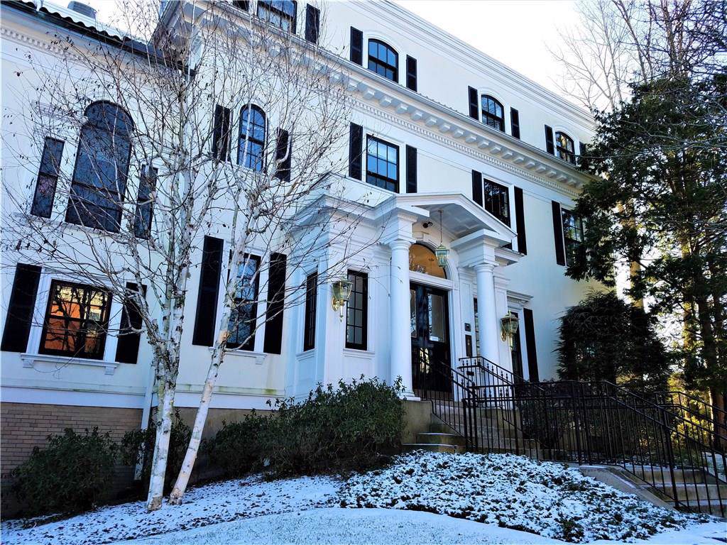 157 Waterman Street - Photo 1