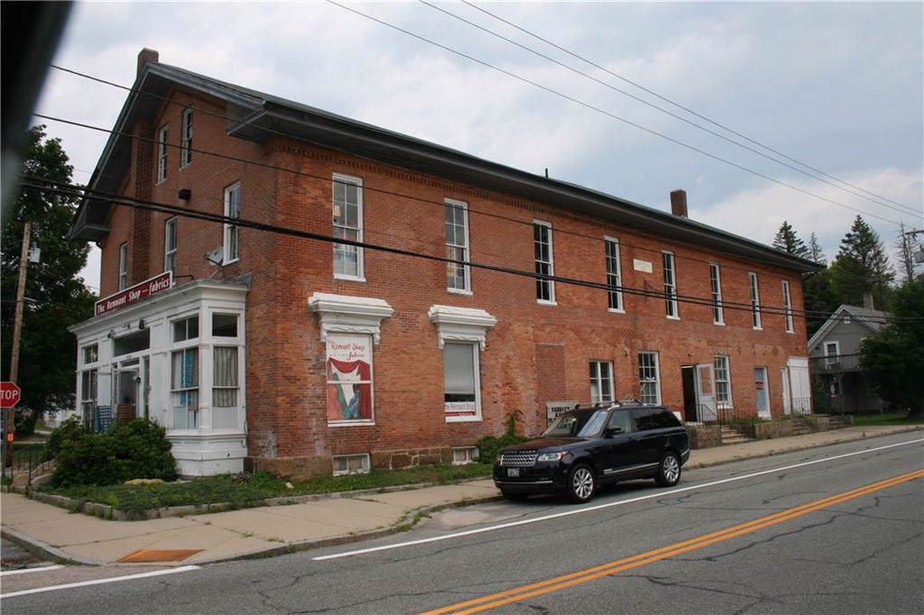 1081 Main Street - Photo 1