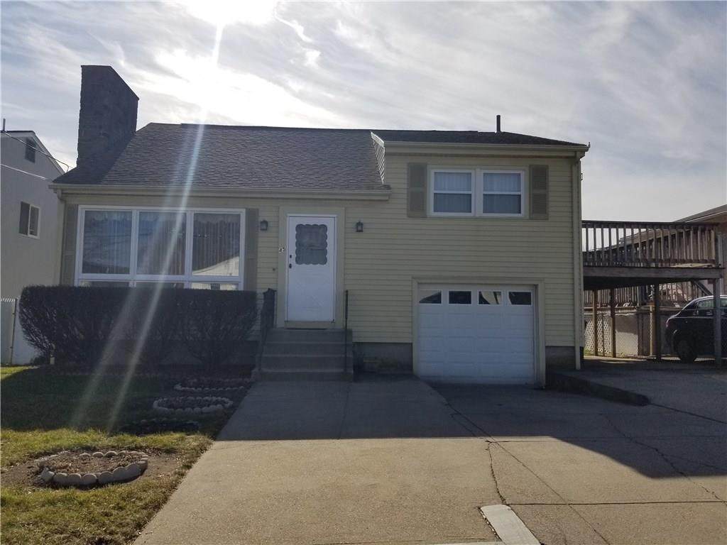 45 Batcheller Avenue - Photo 1