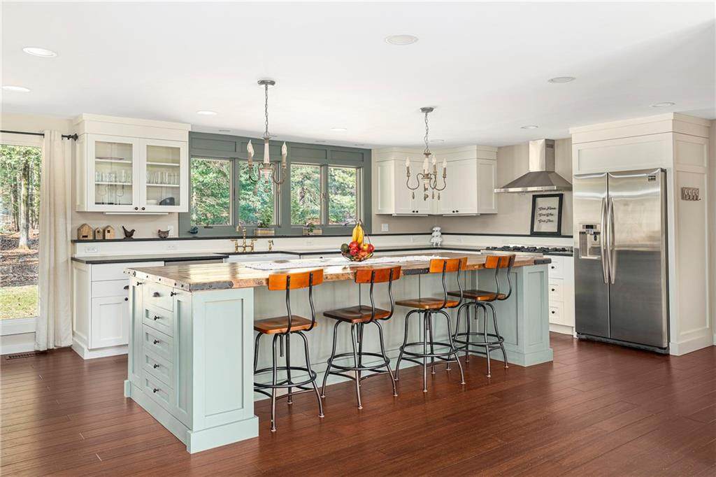 5 Lynn Circle - Photo 1