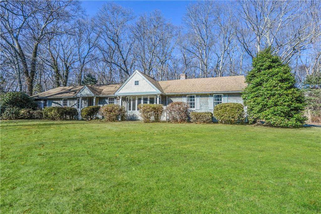 304 Beacon Drive - Photo 1