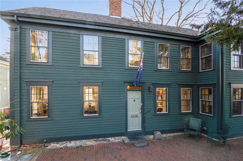 5 Burrs Lane - Photo 1