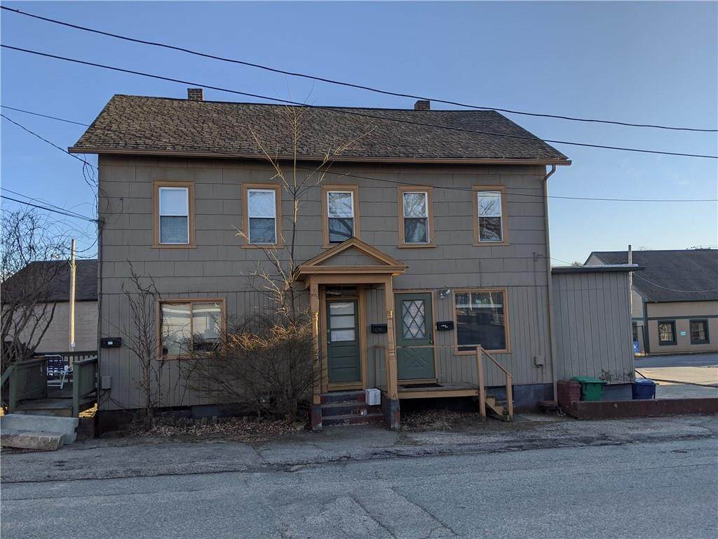 172 College Street - Photo 1