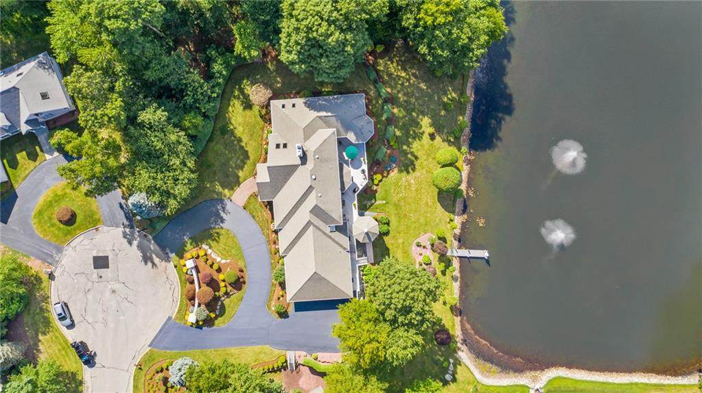 8 Scott Drive - Photo 1