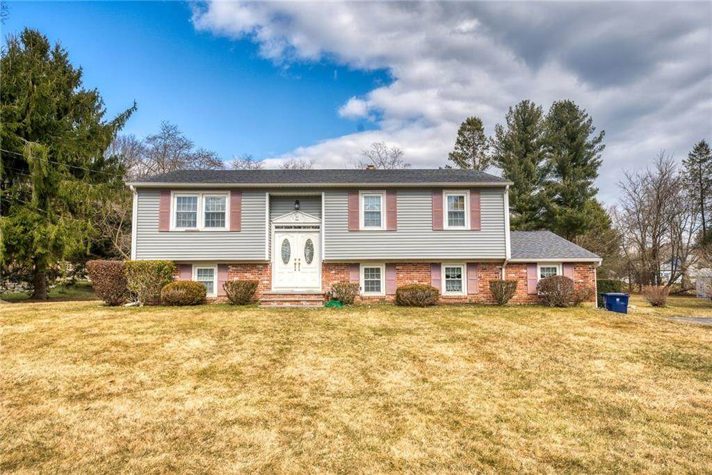 75 Longfellow Drive - Photo 1