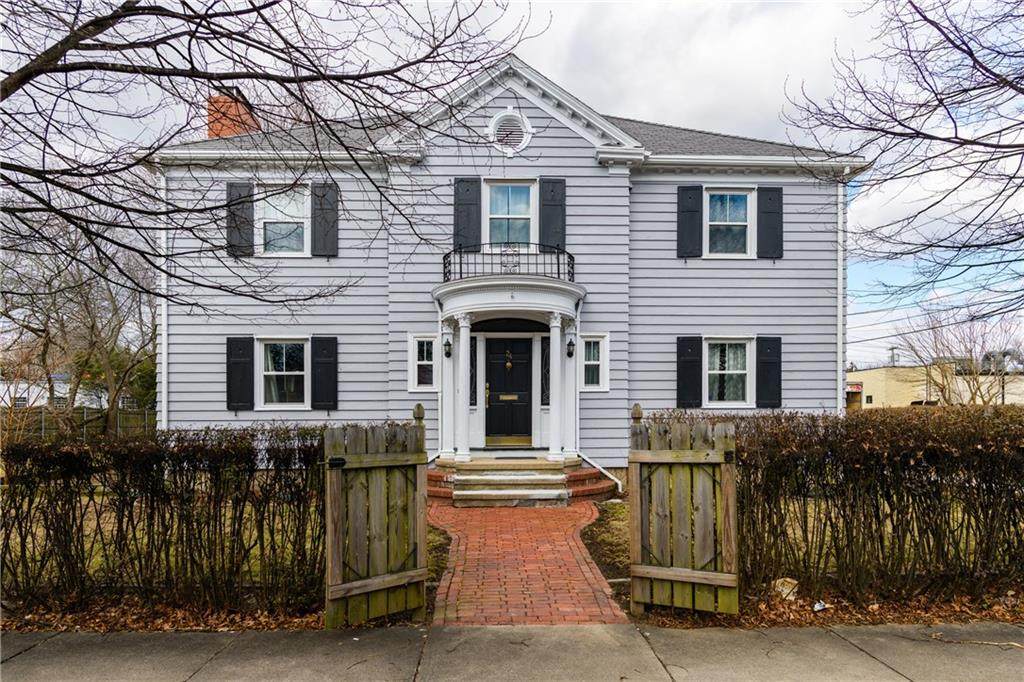 24 Mutual Place - Photo 1
