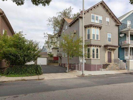 152 George M. Cohan Boulevard - Photo 1