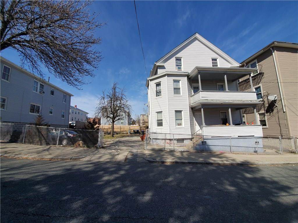 326 Hawkins Street - Photo 1