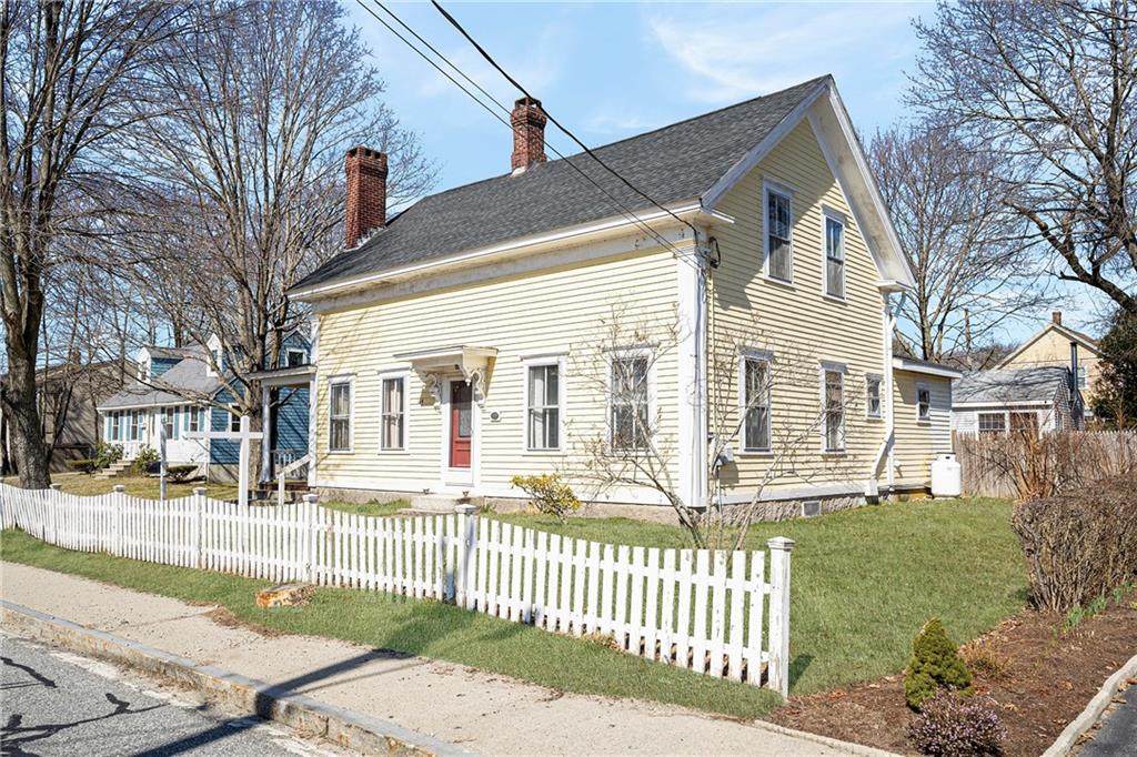 114 East Avenue - Photo 1