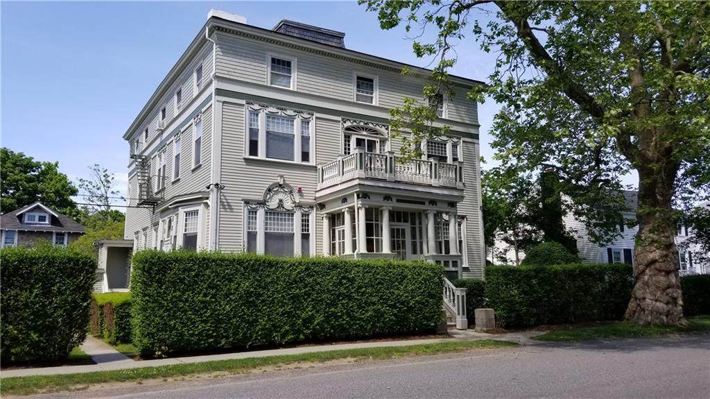 20 Berkeley Avenue - Photo 1