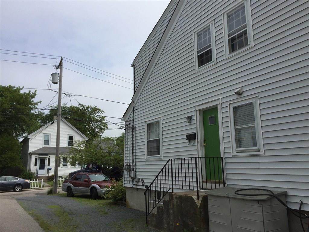 27 Merton Road - Photo 1