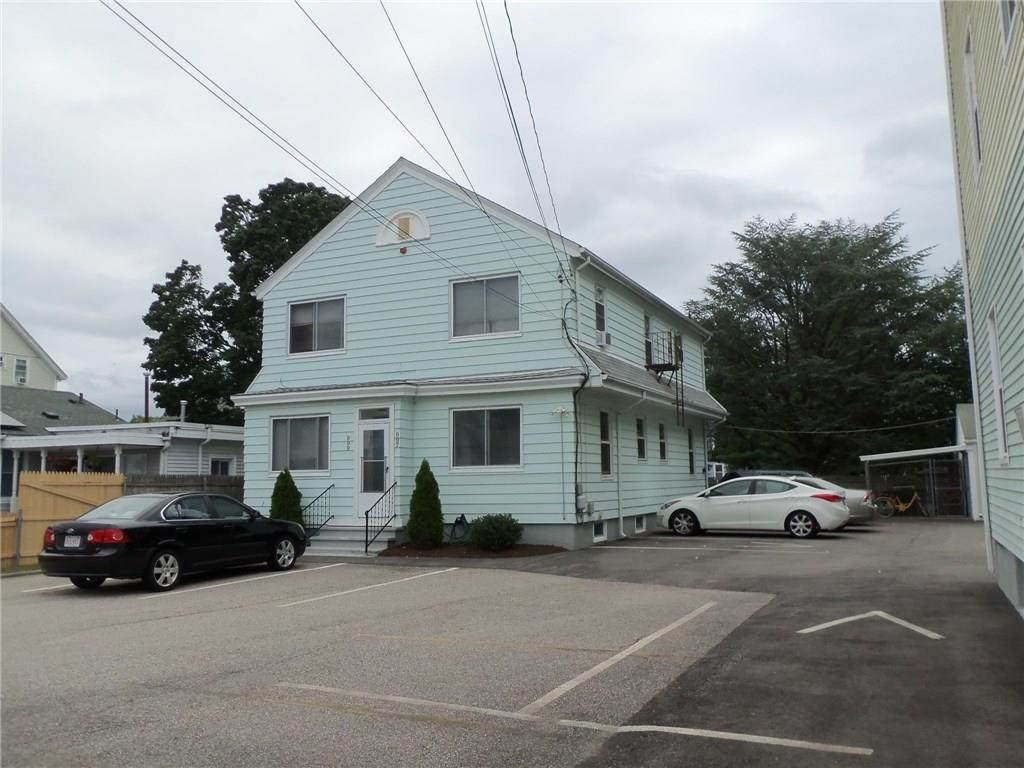 997 York Avenue - Photo 1