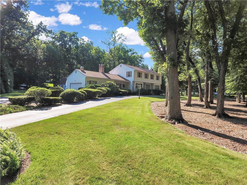 77 Heritage Drive - Photo 1