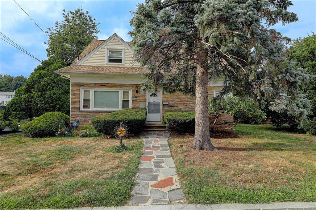 81 Royal Avenue - Photo 1