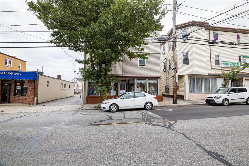 594 Charles Street - Photo 1