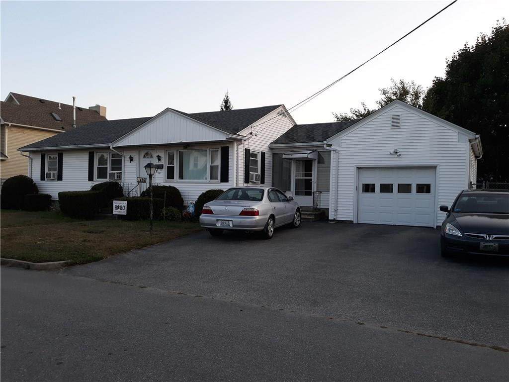 83 Tweed Street - Photo 1