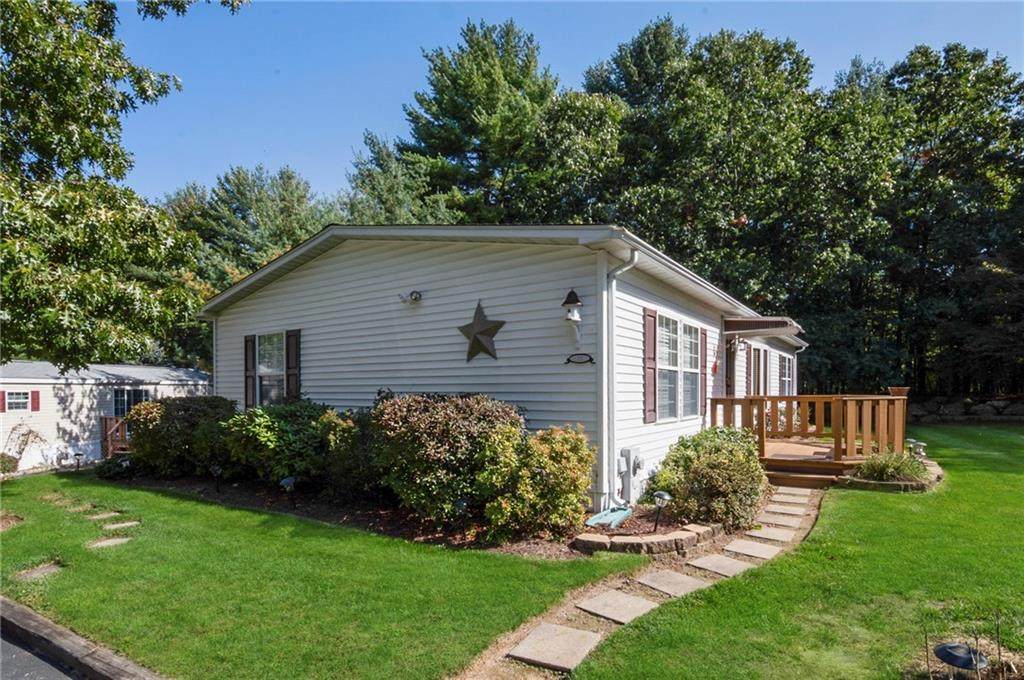 10 Sandra Circle - Photo 1