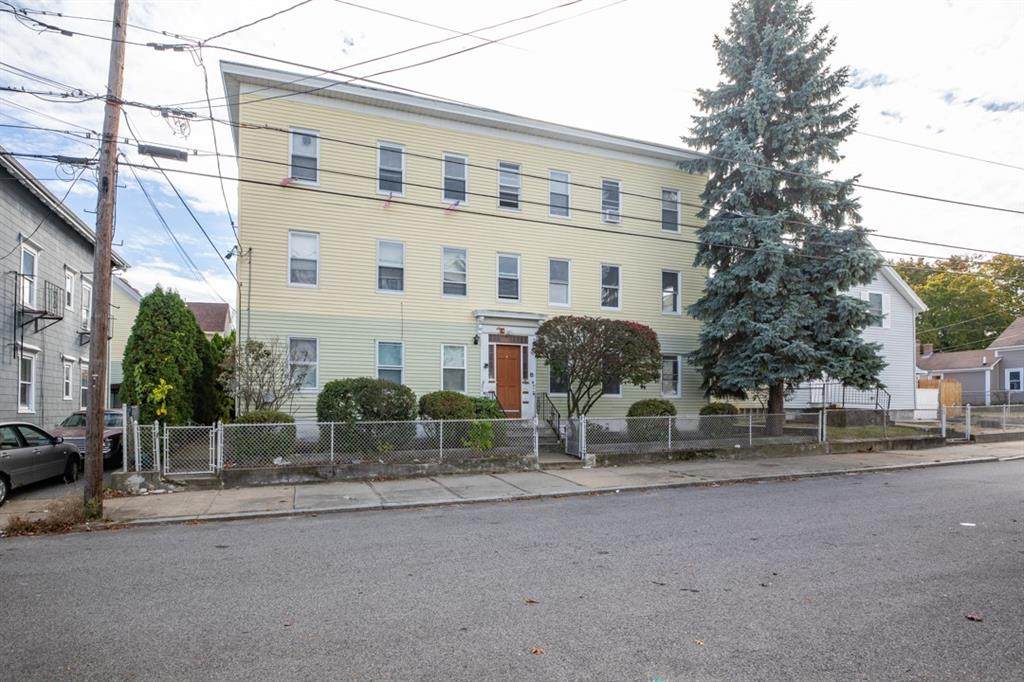 46 Carpenter Street - Photo 1