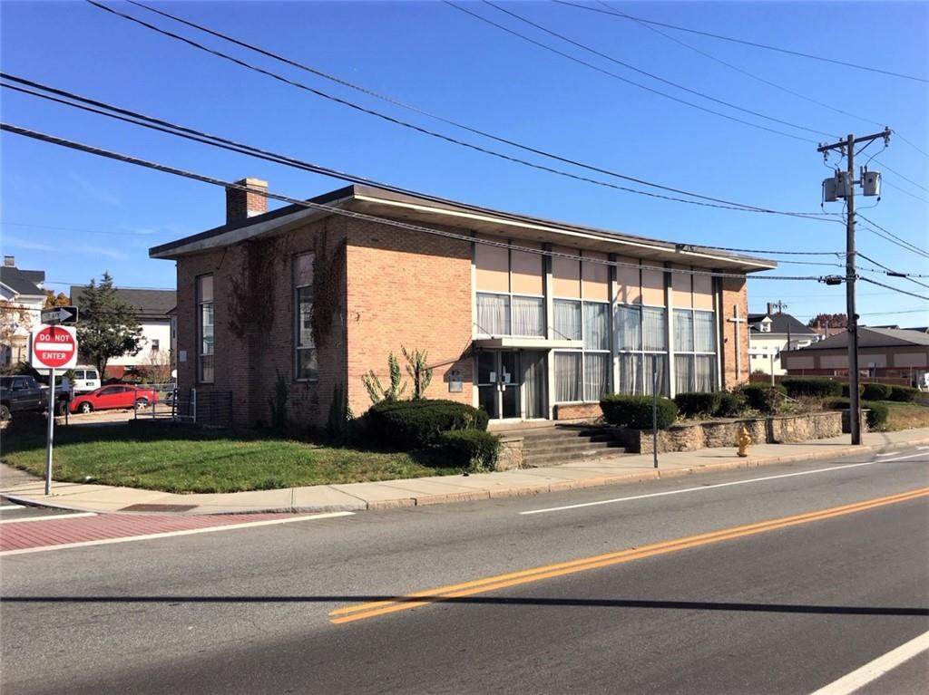 227 Dexter Street - Photo 1