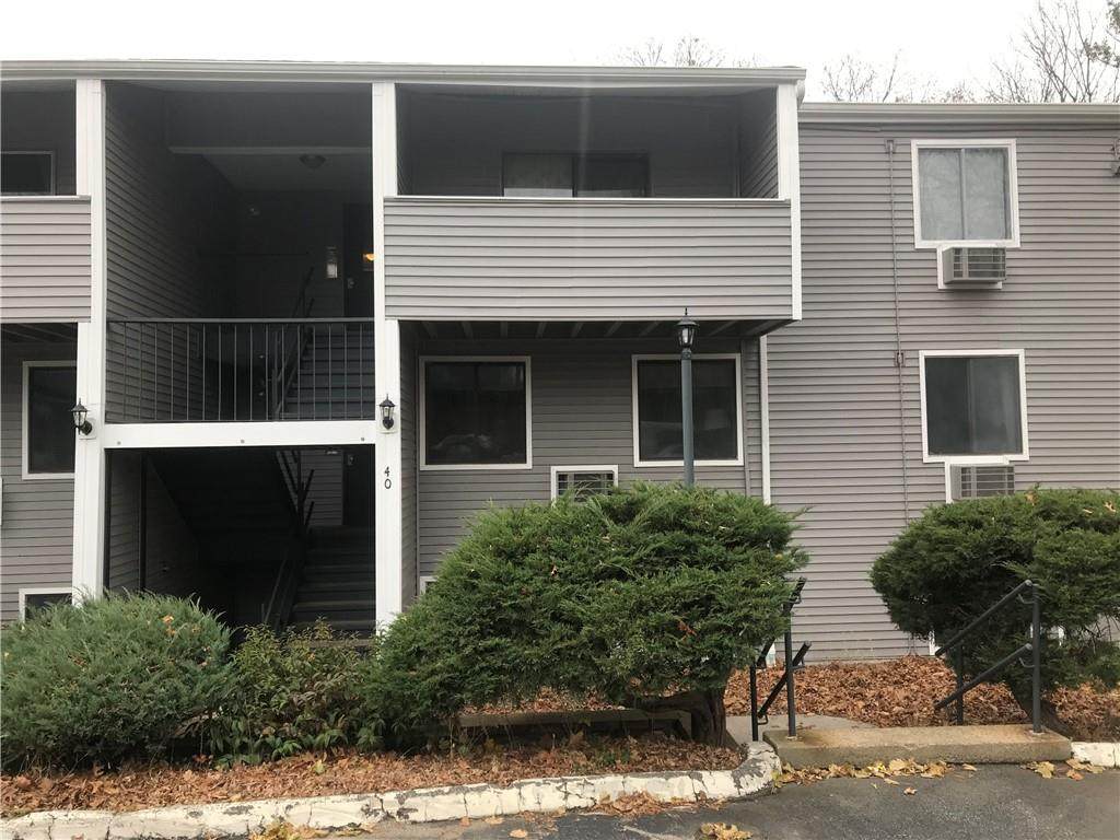 40 Cowesett Avenue - Photo 1