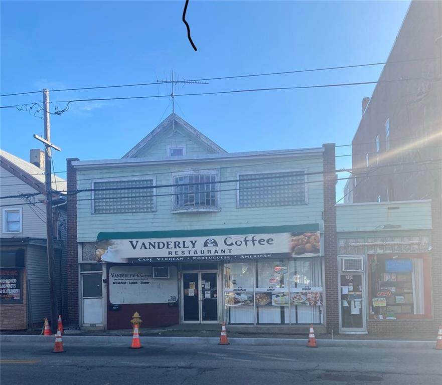 765 Broad Street - Photo 1