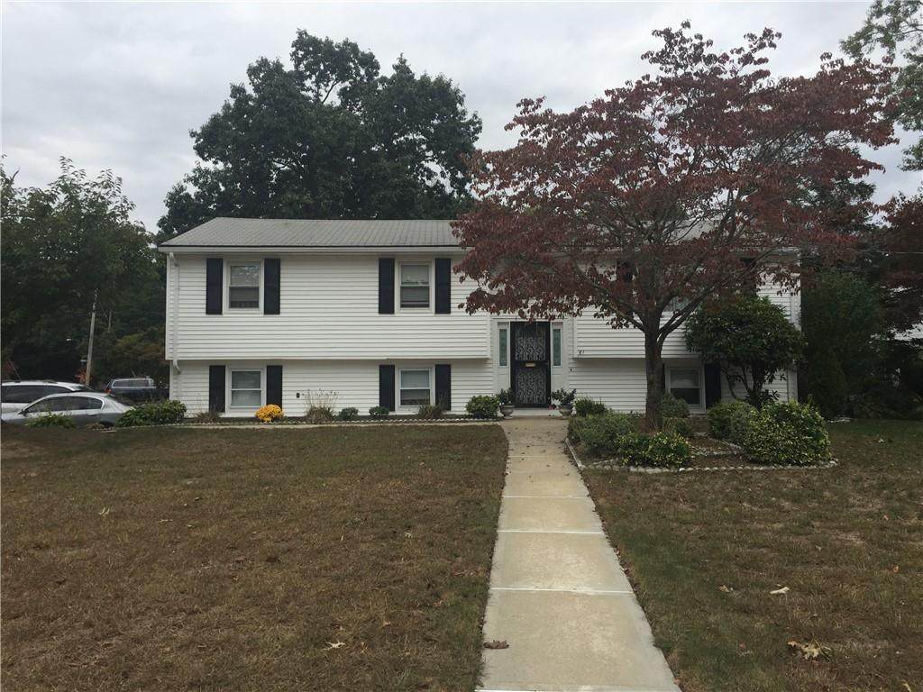 61 Janet Drive - Photo 1