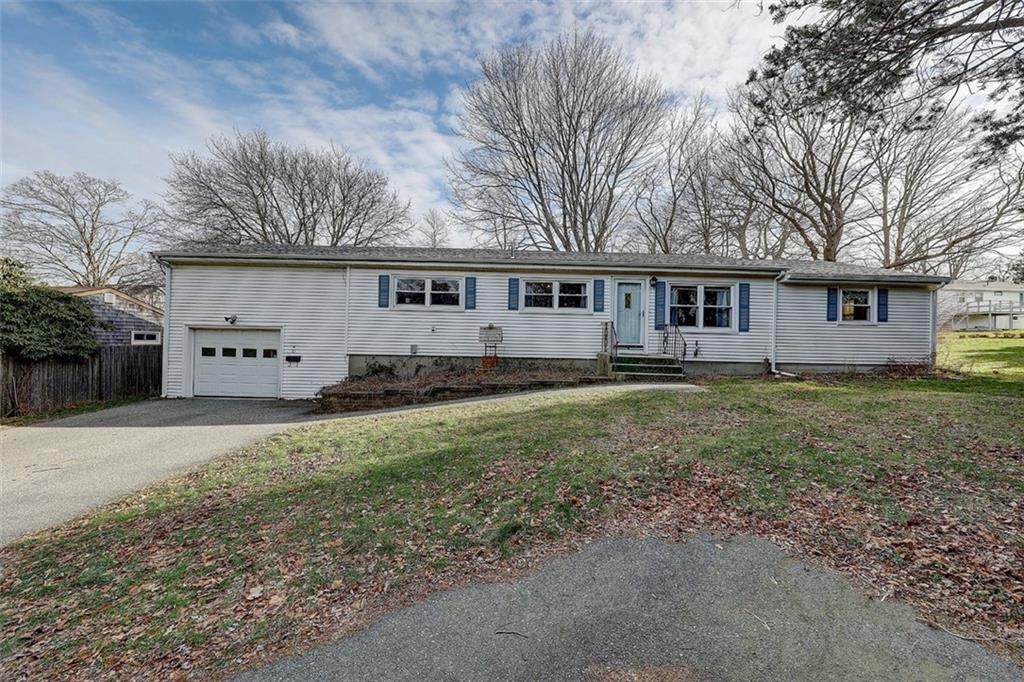 10 Maple Terrace - Photo 1