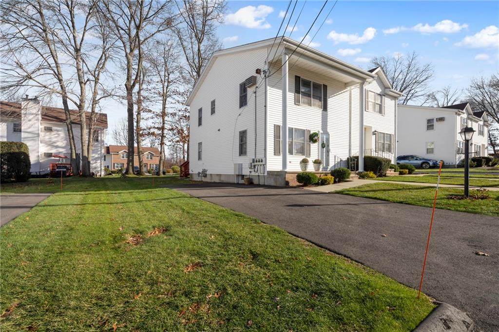 149 Oak Park Drive - Photo 1