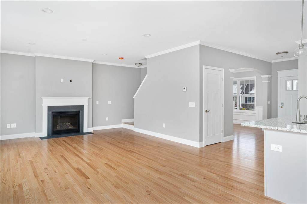 4 Minglewood Drive - Photo 1