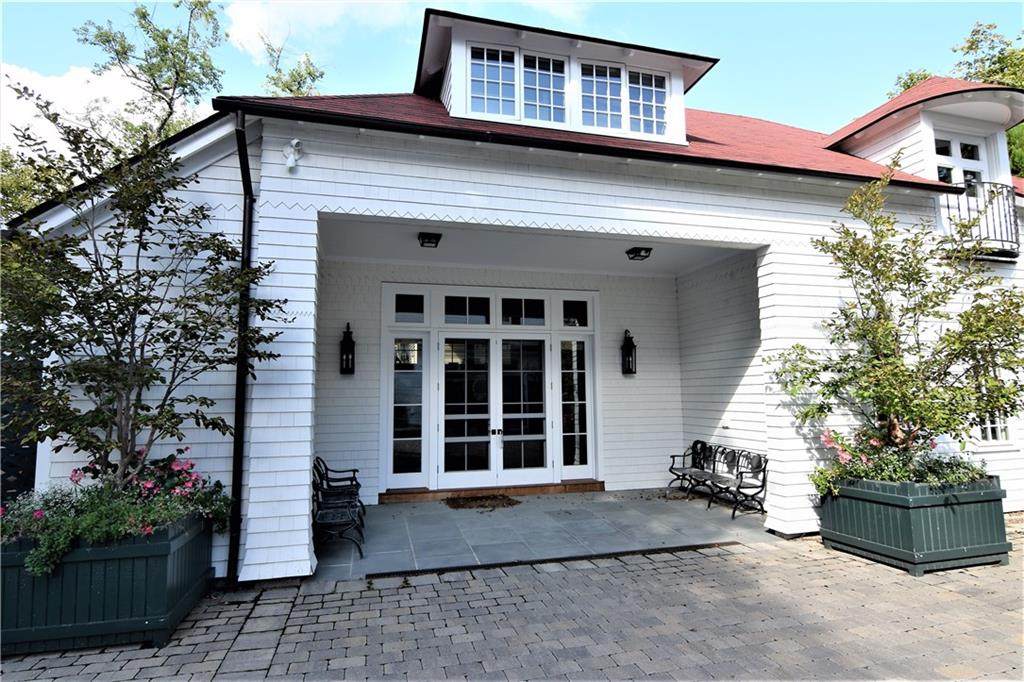 431 Bellevue Avenue - Photo 1