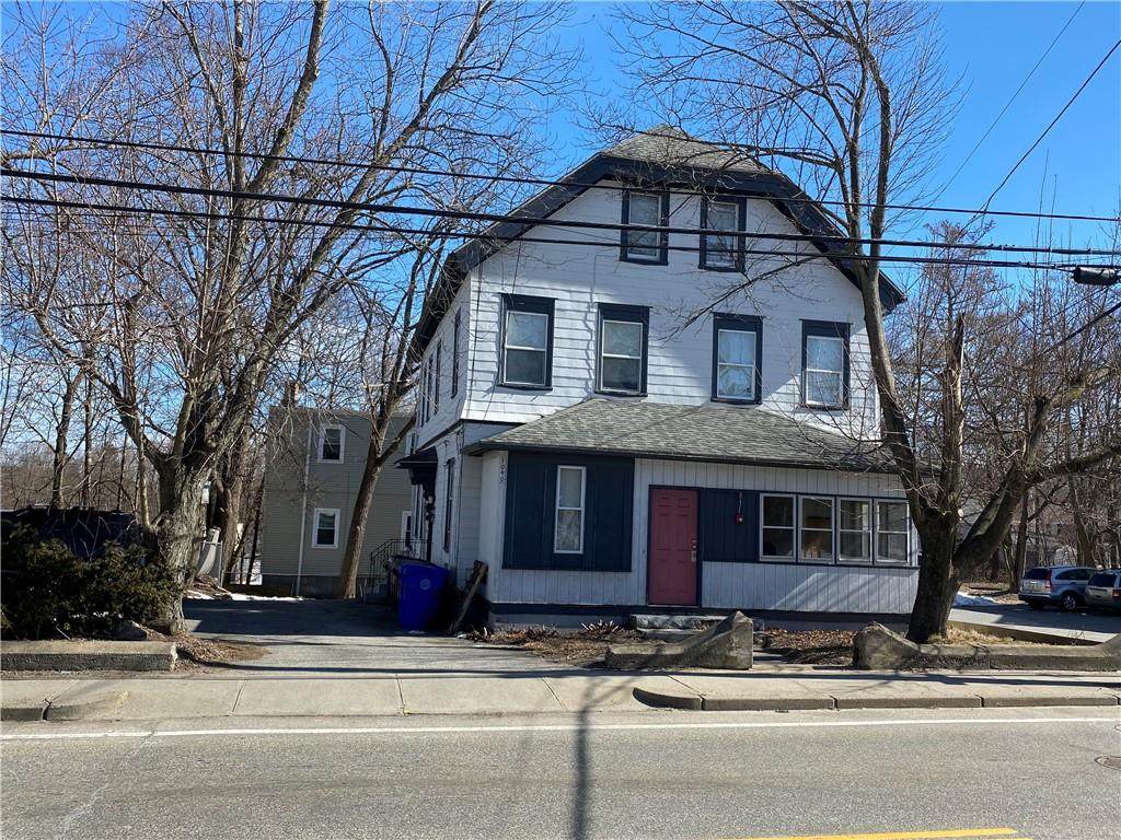 1040 Main Street - Photo 1