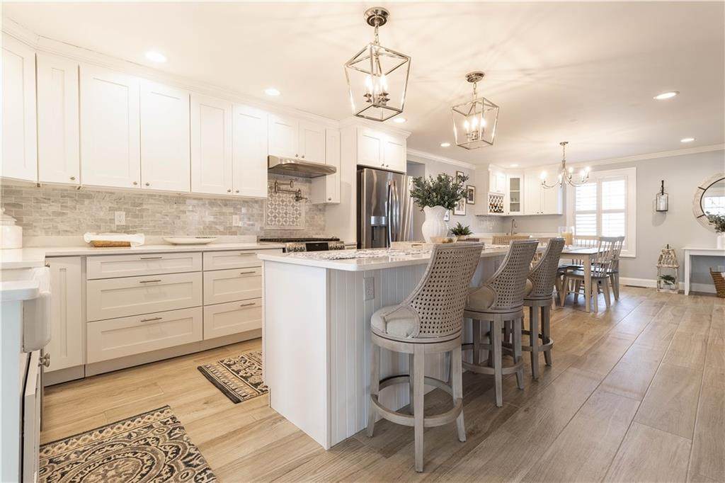 210 High Street - Photo 1