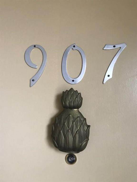 70 Carroll Avenue - Photo 1
