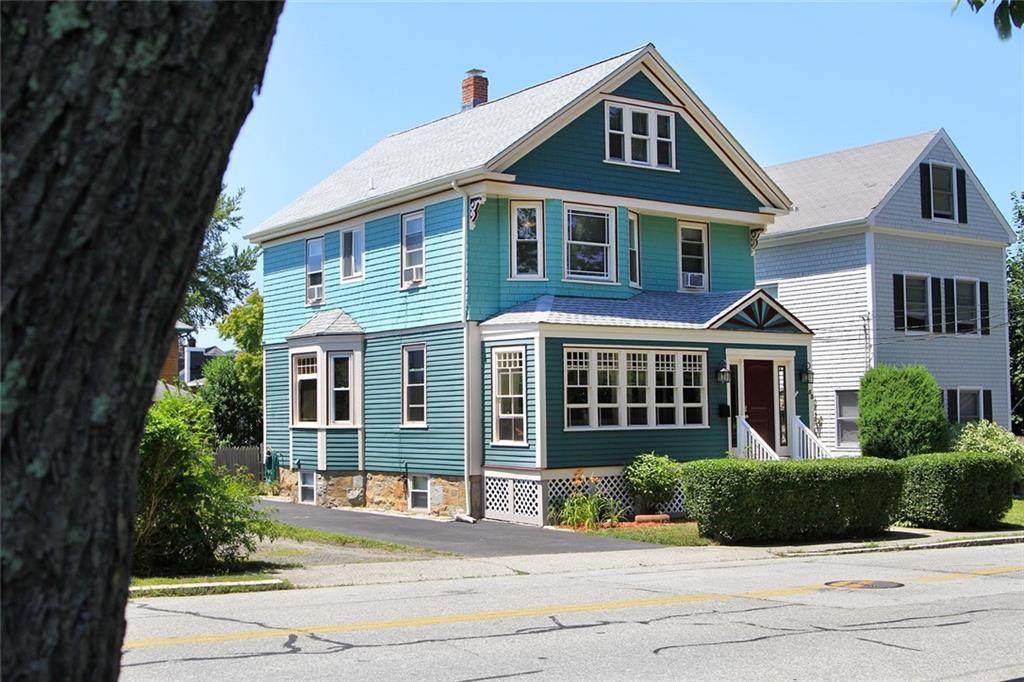 53 Carroll Avenue - Photo 1