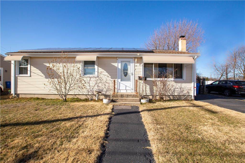 115 Macklin Street - Photo 1