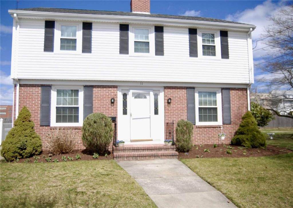 11 Elmcroft Avenue - Photo 1