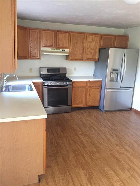 664 Charles Street - Photo 1