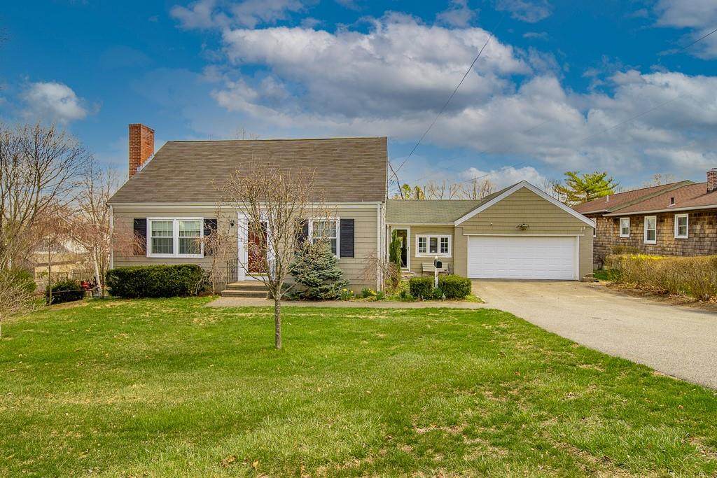 190 Byron Boulevard - Photo 1