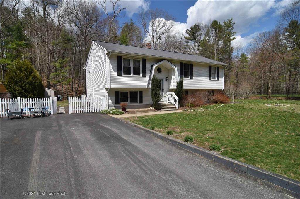 77 Evergreen Road - Photo 1
